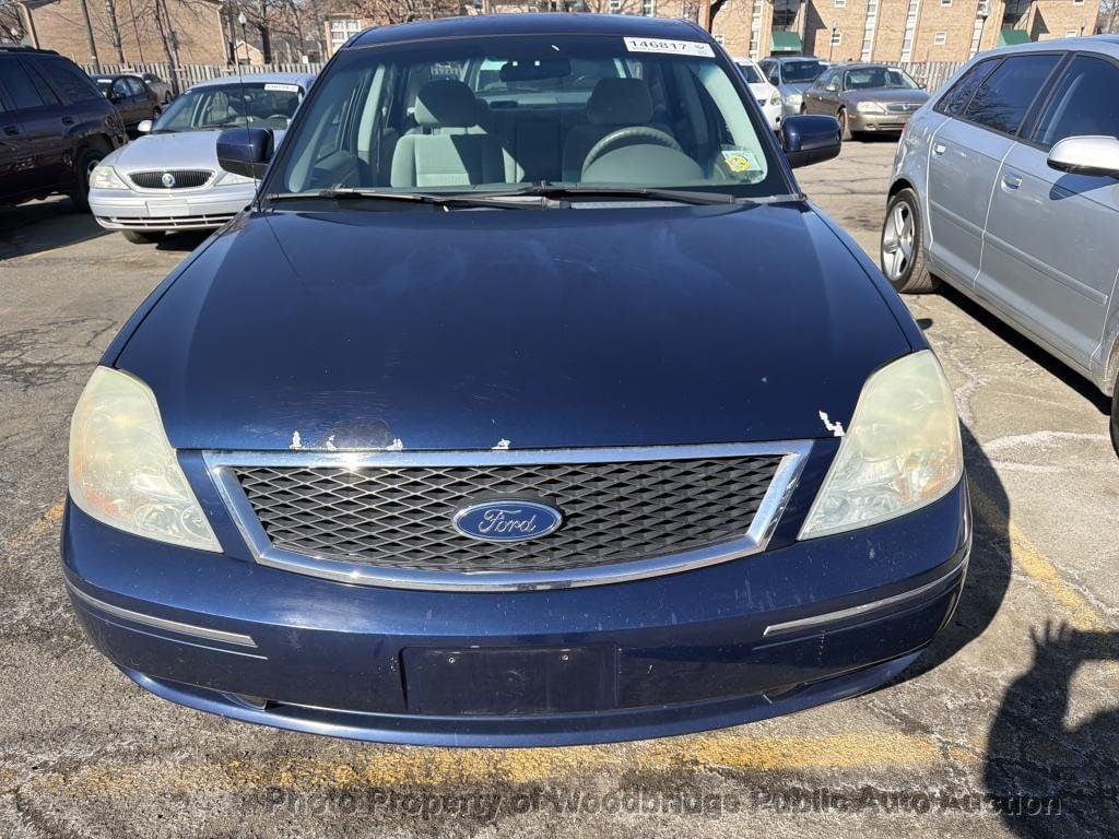 used 2005 Ford Five Hundred car, priced at $2,250