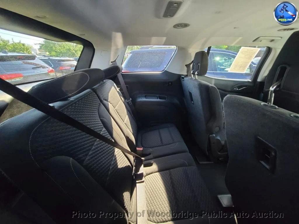 used 2017 GMC Acadia car, priced at $7,950