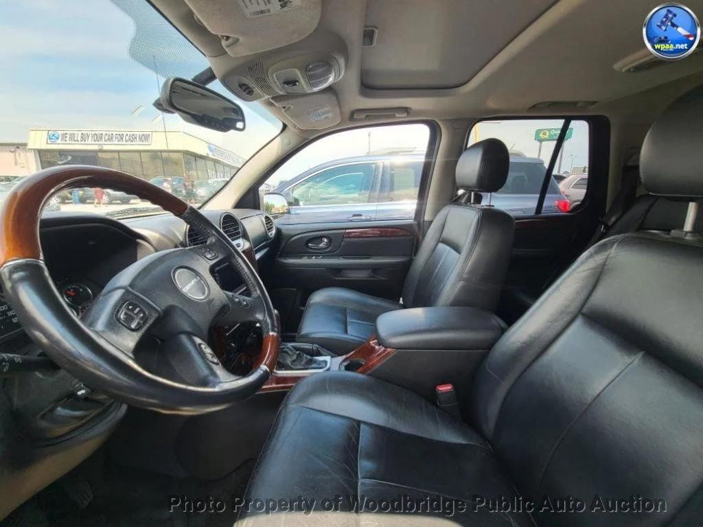 used 2006 GMC Envoy car, priced at $3,950