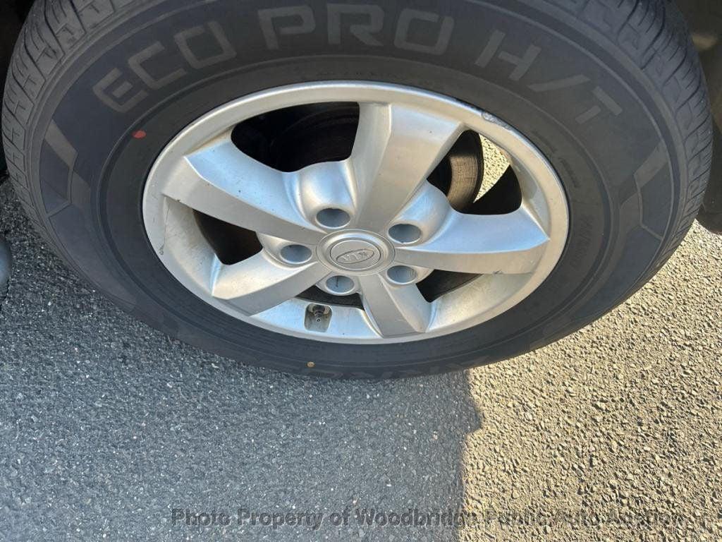 used 2008 Kia Sorento car, priced at $2,950