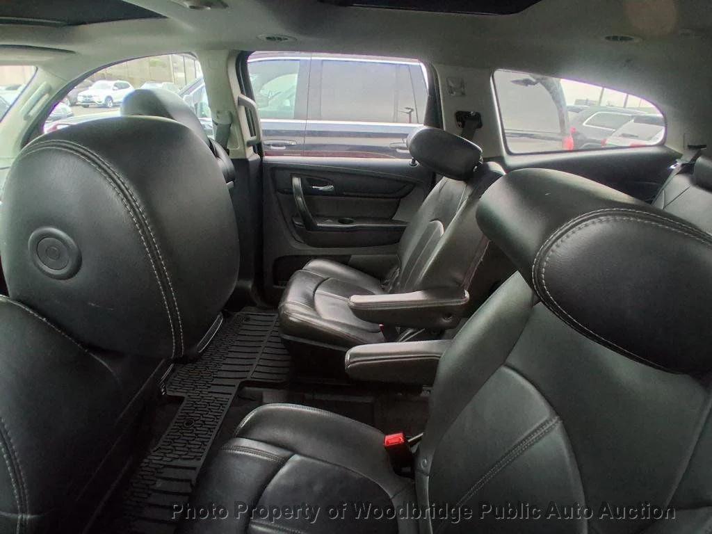 used 2014 Chevrolet Traverse car, priced at $5,450