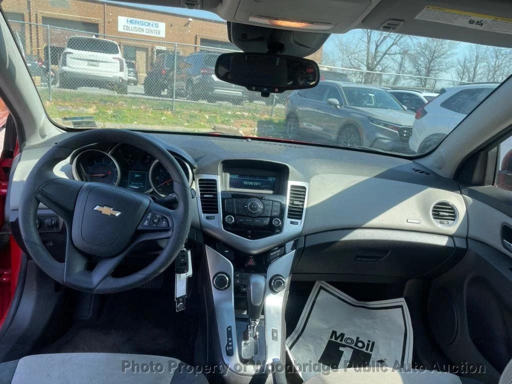 used 2015 Chevrolet Cruze car, priced at $3,450