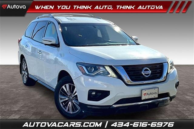 used 2018 Nissan Pathfinder car, priced at $10,900