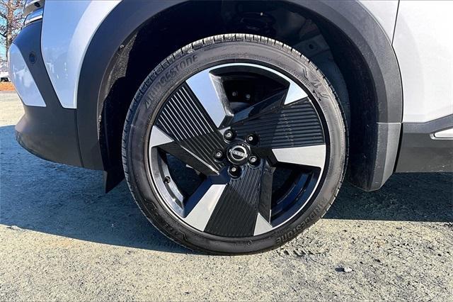 used 2025 Nissan Kicks car, priced at $27,043