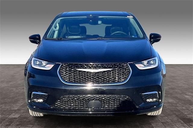 used 2024 Chrysler Pacifica car, priced at $30,688