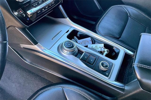 used 2023 Ford Explorer car, priced at $33,237