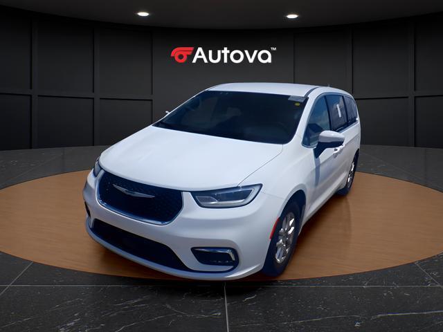 used 2023 Chrysler Pacifica car, priced at $28,794