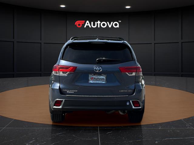 used 2018 Toyota Highlander car, priced at $25,579