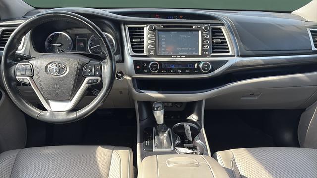 used 2018 Toyota Highlander car, priced at $25,579