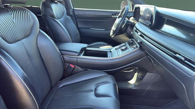 used 2023 Hyundai Palisade car, priced at $37,598
