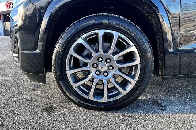 used 2023 GMC Acadia car, priced at $34,996