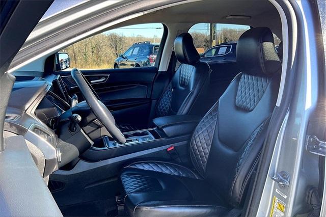 used 2024 Ford Edge car, priced at $27,451