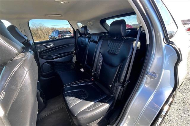 used 2024 Ford Edge car, priced at $27,451