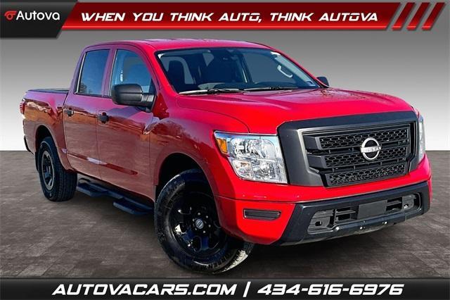 used 2023 Nissan Titan car, priced at $30,989