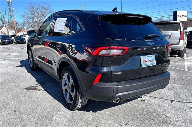 used 2025 Ford Escape car, priced at $27,895