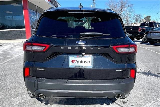 used 2025 Ford Escape car, priced at $27,895