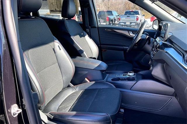 used 2025 Ford Escape car, priced at $27,895