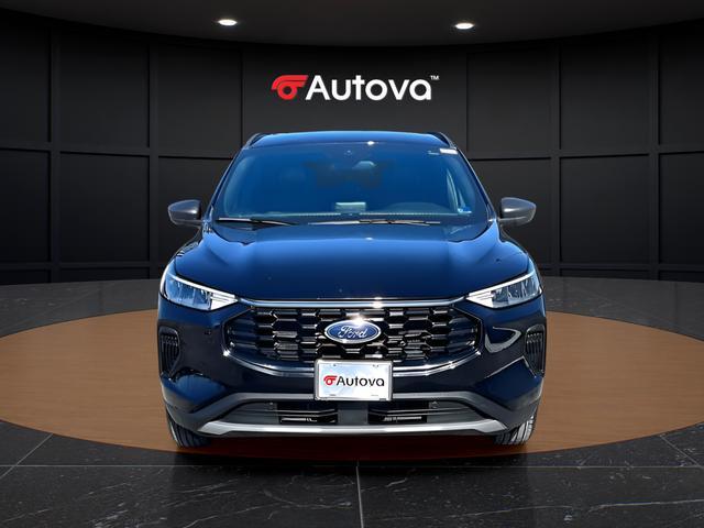 used 2025 Ford Escape car, priced at $26,895