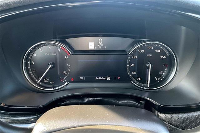 used 2022 Cadillac XT5 car, priced at $32,836