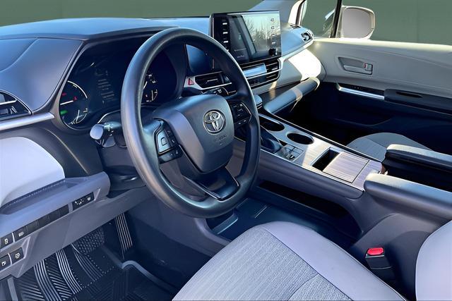 used 2024 Toyota Sienna car, priced at $34,887