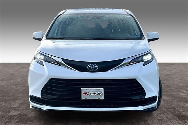 used 2024 Toyota Sienna car, priced at $37,356