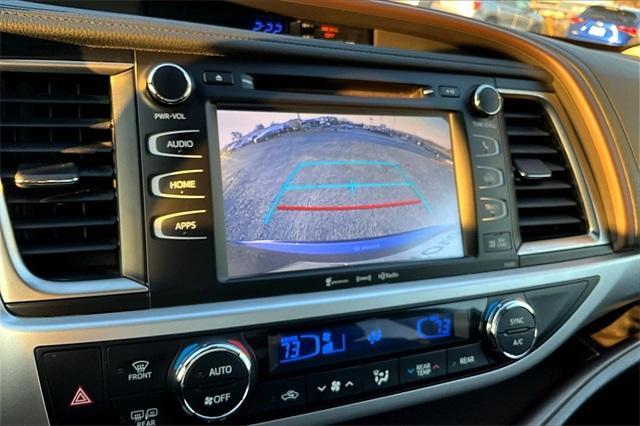 used 2019 Toyota Highlander car, priced at $26,631