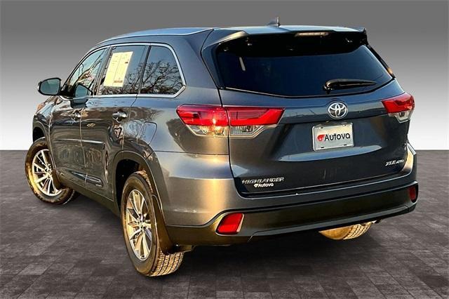used 2019 Toyota Highlander car, priced at $26,631