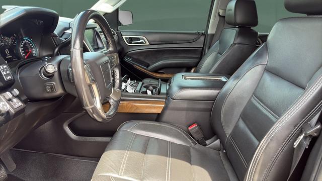 used 2019 GMC Yukon XL car, priced at $25,096