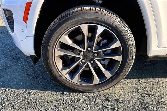 used 2024 Jeep Grand Cherokee L car, priced at $41,377