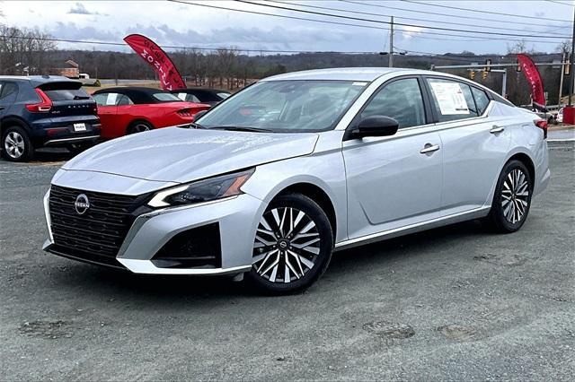 used 2025 Nissan Altima car, priced at $21,012