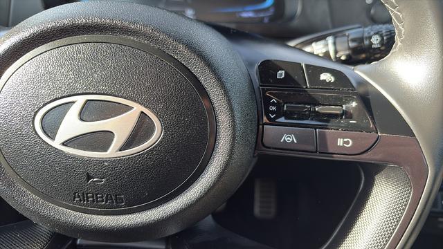 used 2025 Hyundai Elantra car, priced at $21,989