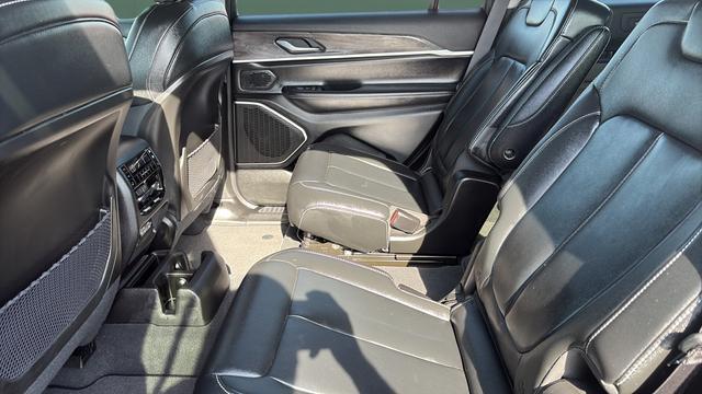 used 2022 Jeep Grand Cherokee L car, priced at $32,989