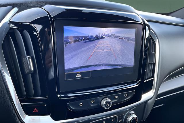 used 2023 Chevrolet Traverse car, priced at $28,789