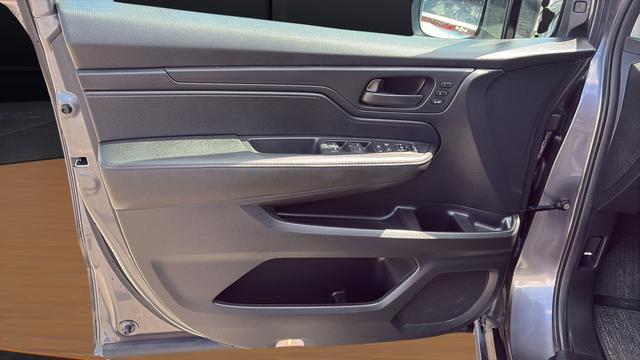 used 2026 Honda Odyssey car, priced at $41,997