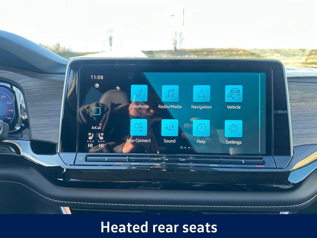 new 2026 Volkswagen Atlas car, priced at $52,618