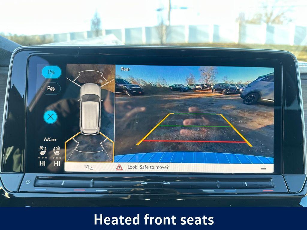 new 2026 Volkswagen Atlas car, priced at $52,618