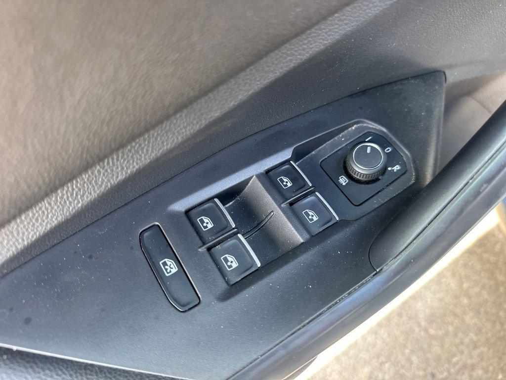 used 2025 Volkswagen Jetta car, priced at $20,625