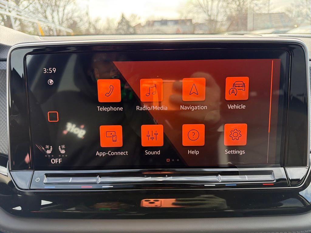 new 2026 Volkswagen Atlas car, priced at $45,827