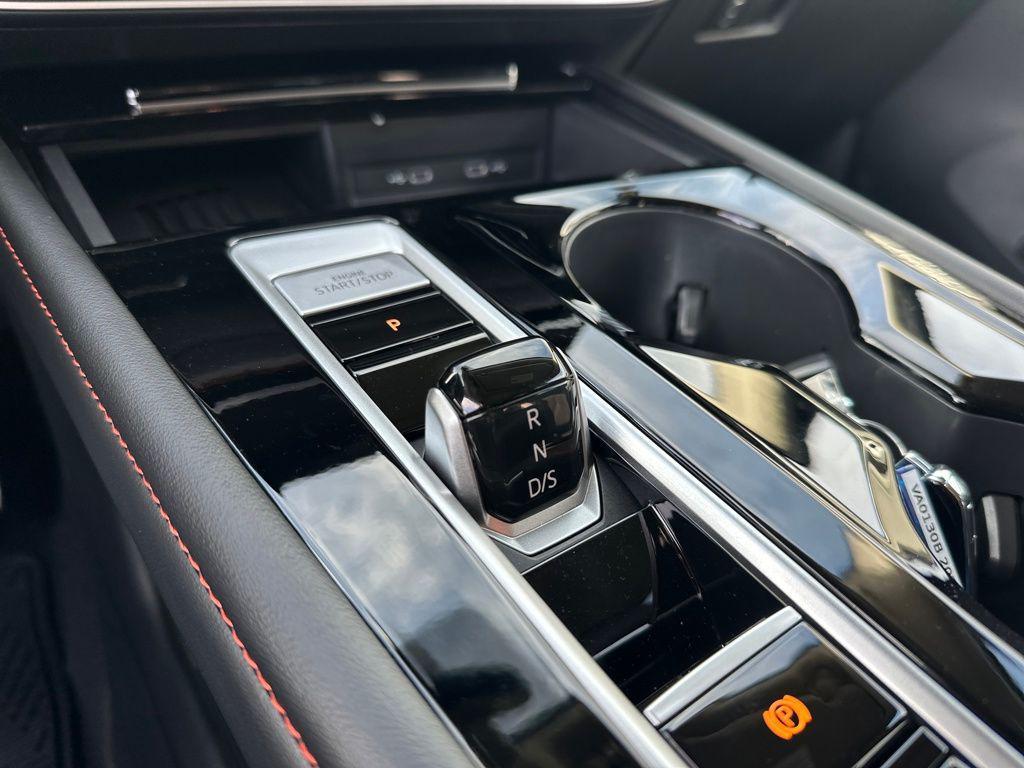 new 2026 Volkswagen Atlas car, priced at $45,827