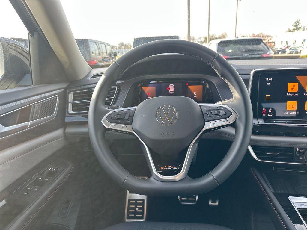 new 2026 Volkswagen Atlas car, priced at $45,827