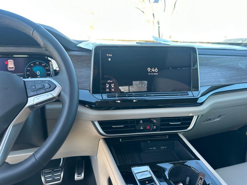 new 2026 Volkswagen Atlas car, priced at $52,618