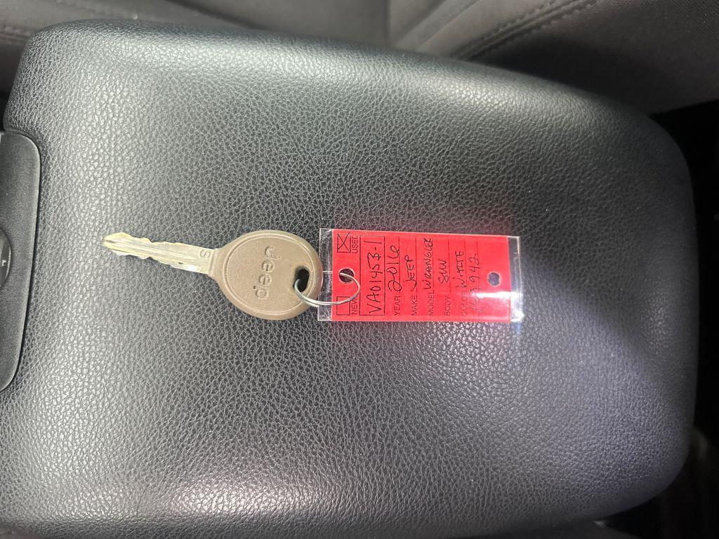 used 2016 Jeep Wrangler Unlimited car, priced at $20,518