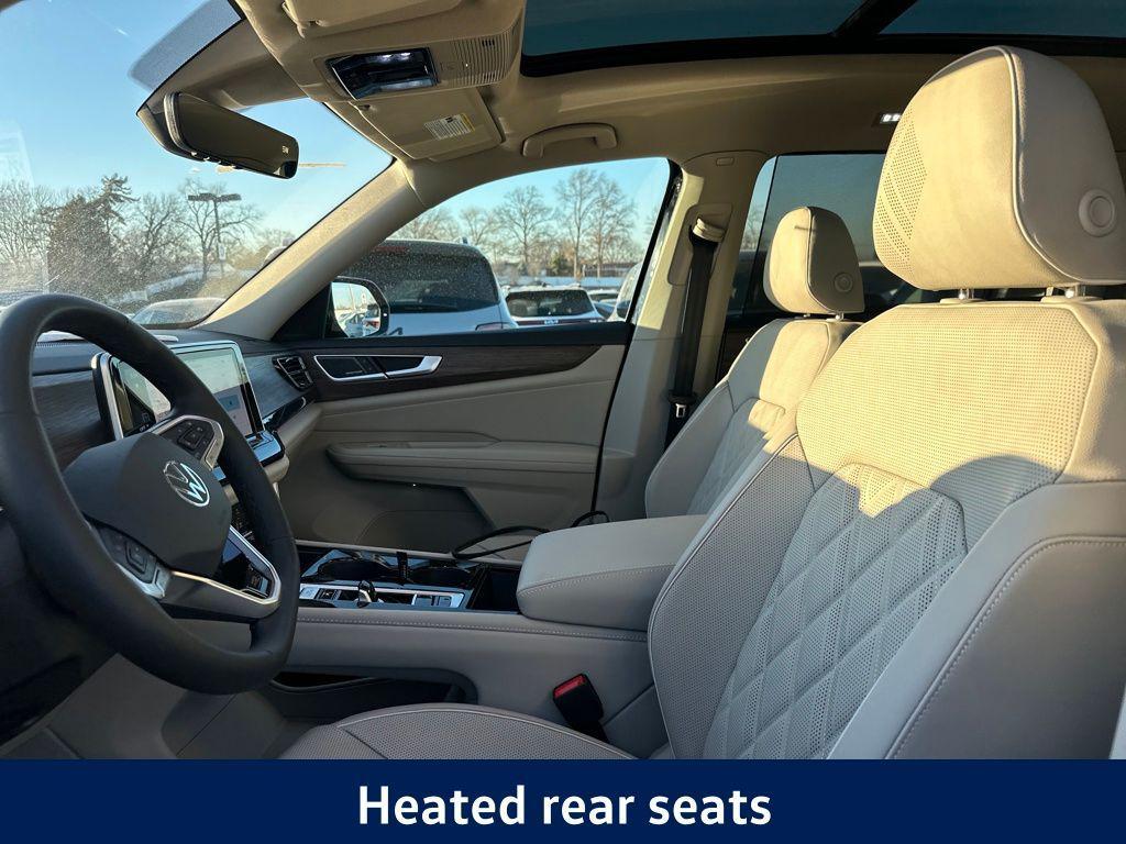 new 2026 Volkswagen Atlas car, priced at $52,181