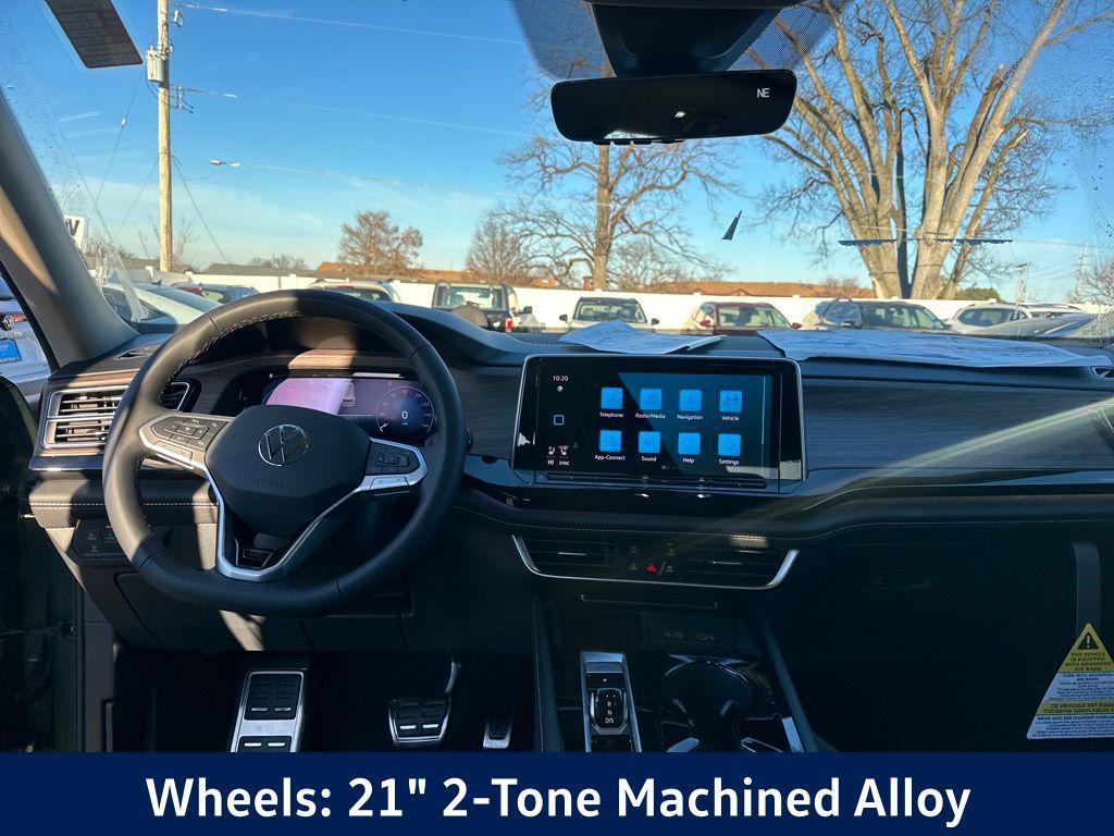 new 2026 Volkswagen Atlas car, priced at $52,181