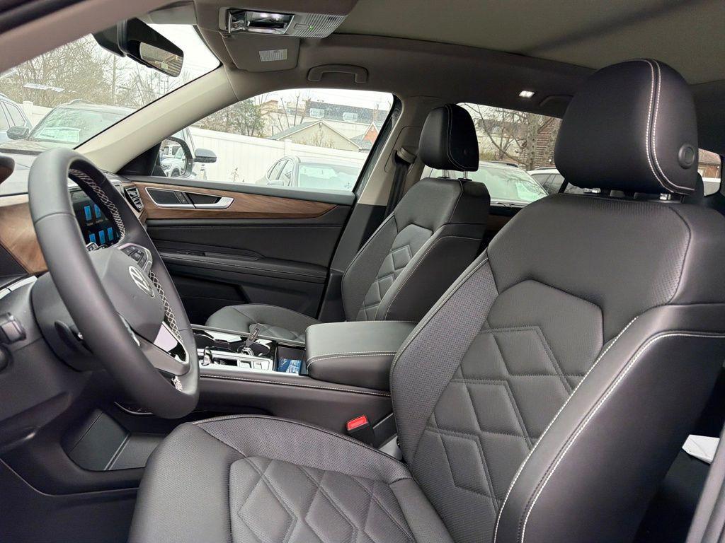 new 2026 Volkswagen Atlas car, priced at $45,866