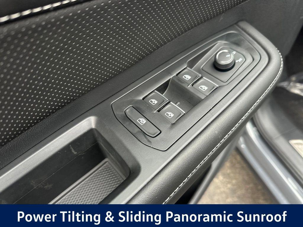 new 2026 Volkswagen Atlas Cross Sport car, priced at $44,835