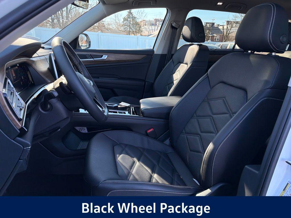 new 2026 Volkswagen Atlas car, priced at $46,057