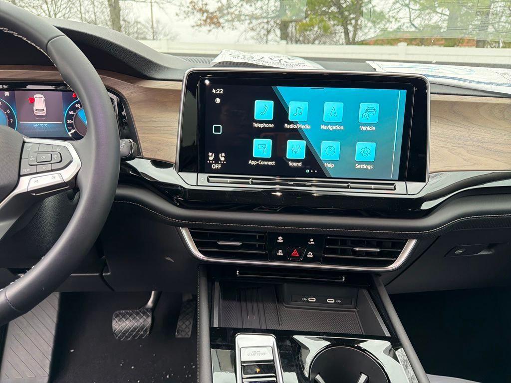 new 2026 Volkswagen Atlas car, priced at $43,110