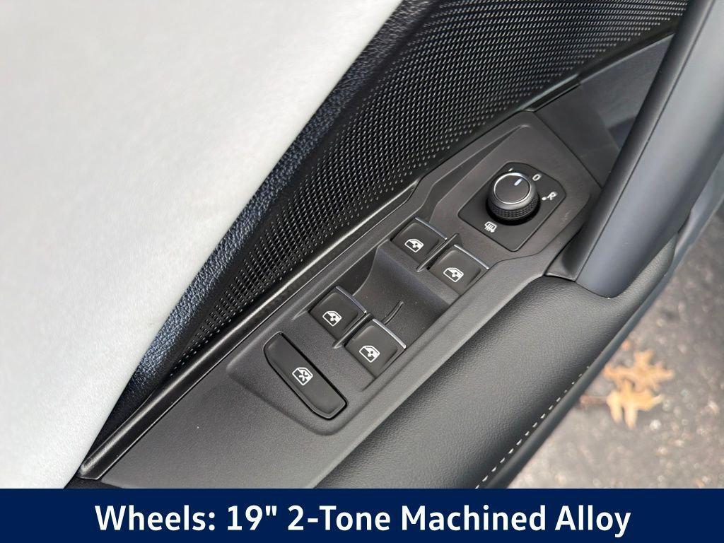 new 2026 Volkswagen Tiguan car, priced at $36,363