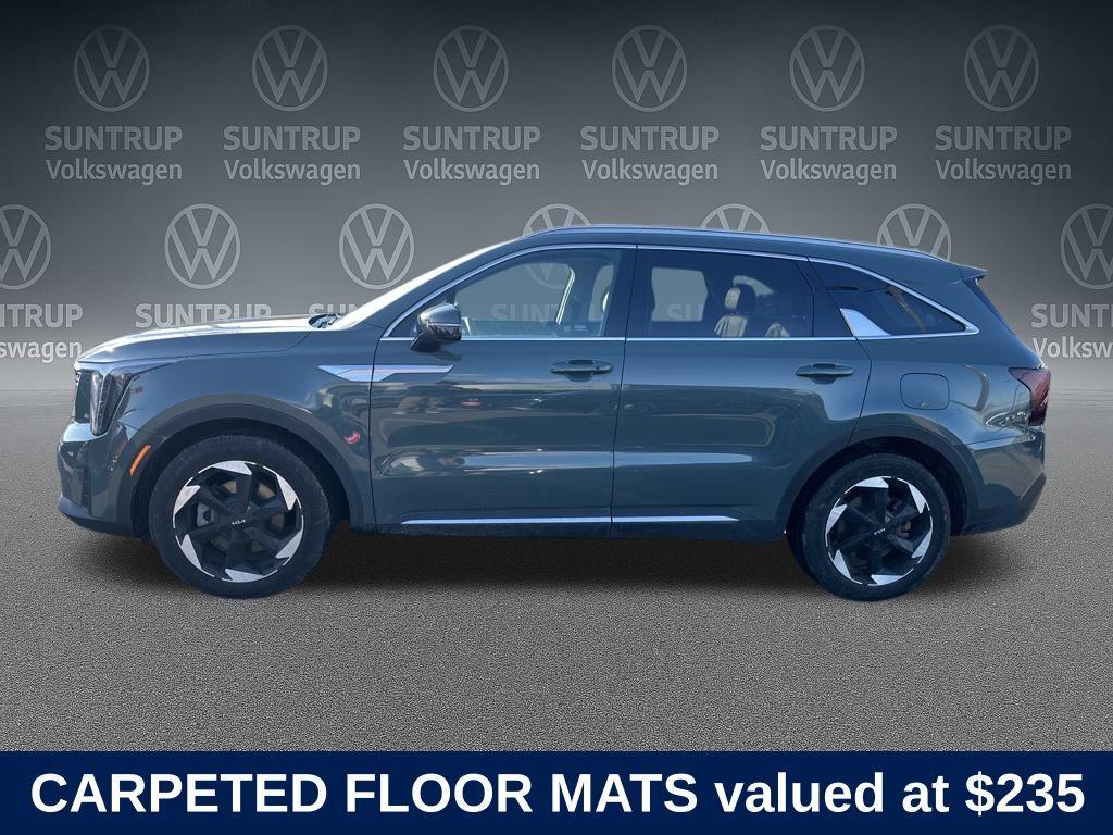 used 2025 Kia Sorento Hybrid car, priced at $33,745